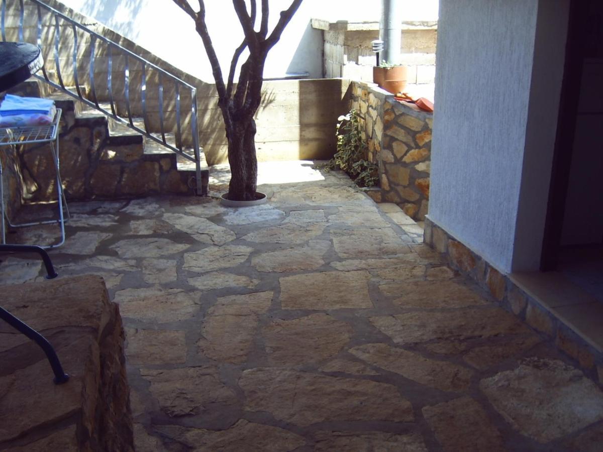 Apartments By The Sea Cove Zarace - Gdinj, Hvar - 4598 المظهر الخارجي الصورة